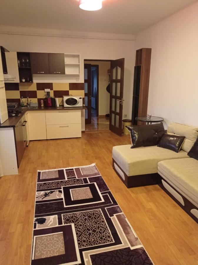 Apartament Bed & Breakfast Floreşti Exterior foto